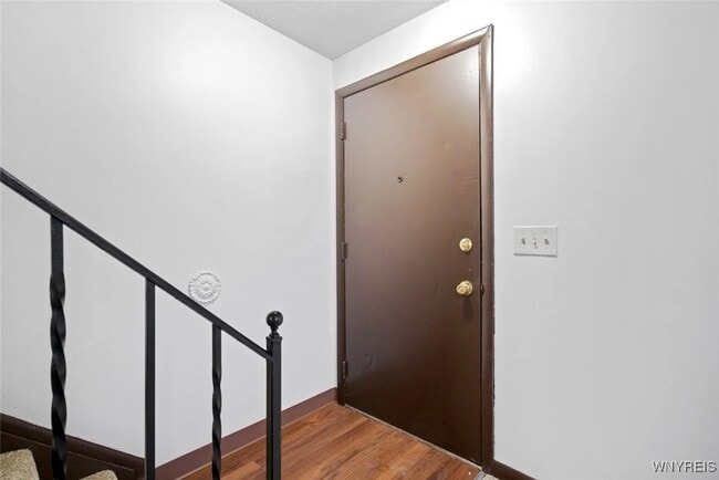 Building Photo - 301 Kaymar Dr