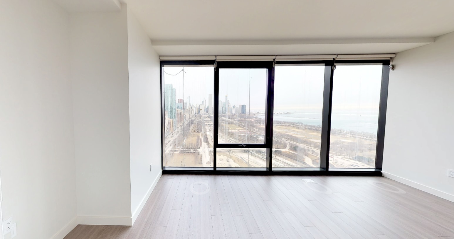 Building Photo - 1150 S Michigan Ave