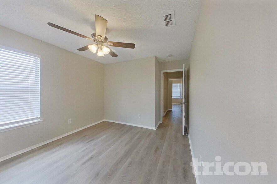 Building Photo - 6429 Riverwater Trail