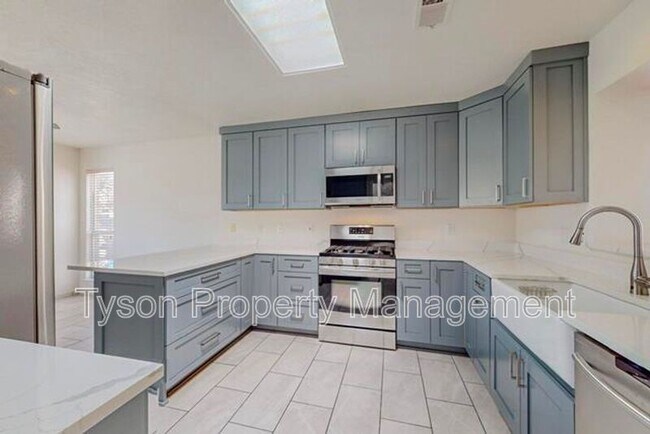 Building Photo - 11512 Jewel Cave Rd SE