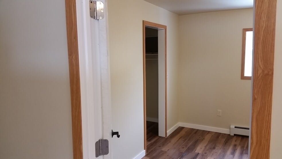 Bedroom - 241 S Healy Ave