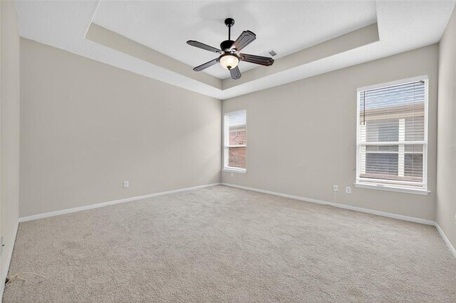 Building Photo - 15411 Redbud Dale Ct