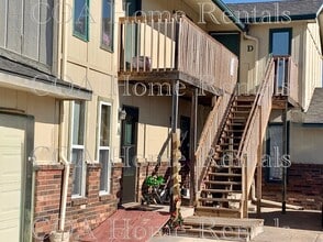 Building Photo - West side apartment