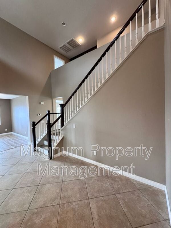 Building Photo - 35889 Wolverine Ln