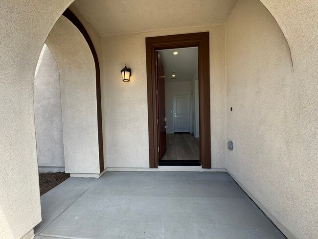 Building Photo - 31506 Lolite Dr