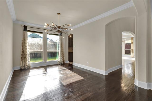 Building Photo - 425 El Camino Dr