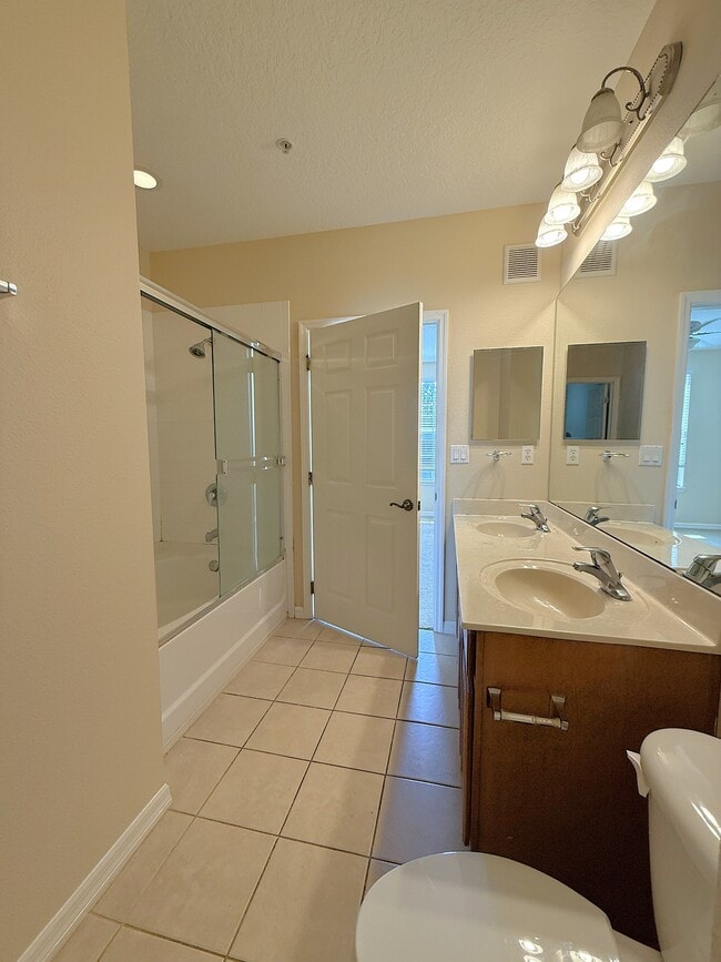 Building Photo - 8256 Maritime Flag St