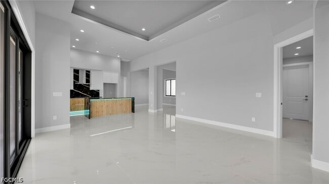 Building Photo - 1521 NW 37th Ave