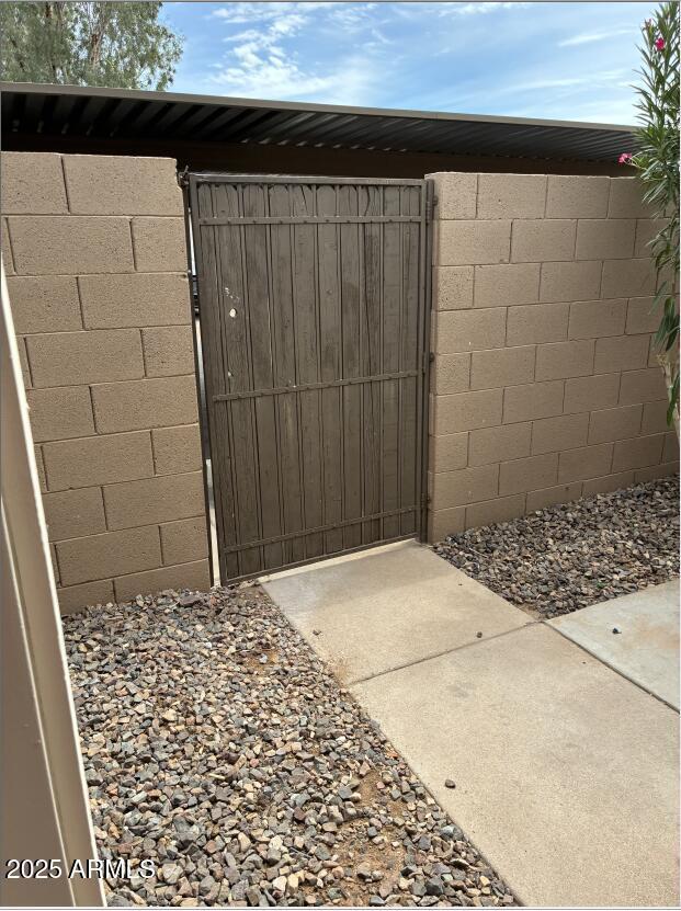 Building Photo - 157 W Inglewood St