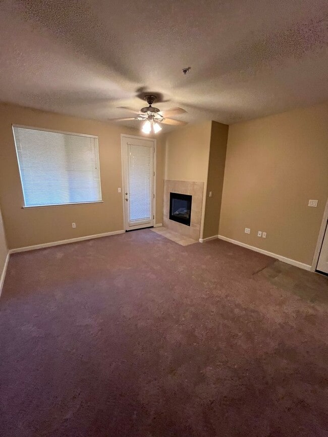 Building Photo - NICE CONDO IN ROCKLIN AT GATED COMMUNITY O...