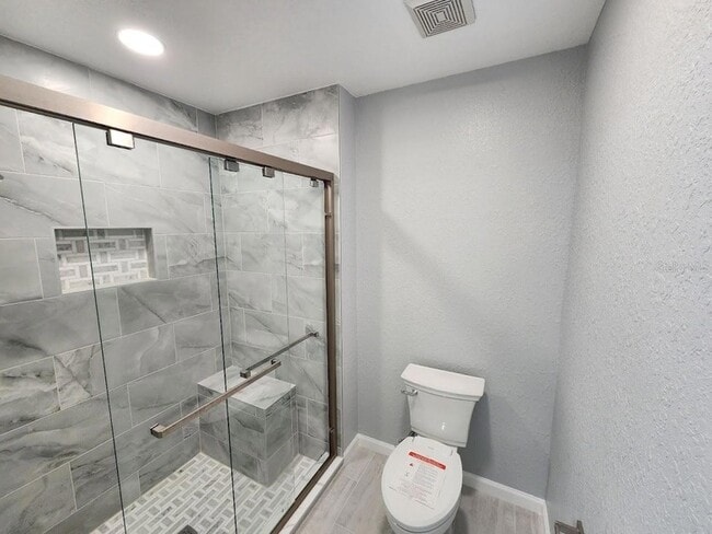 Building Photo - 7511 Bay Prt Rd