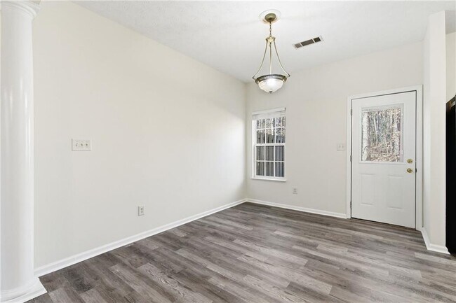 Building Photo - 2913 Greyhawk Ln