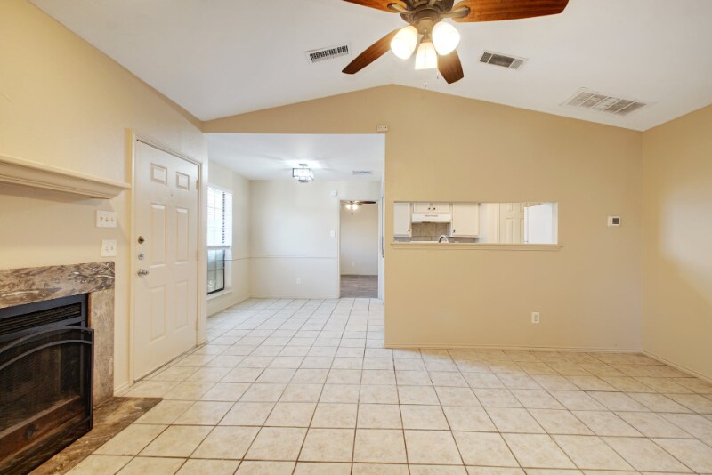 Building Photo - 619 Luther Dr