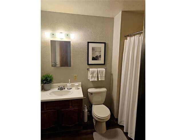 Building Photo - 524 N Grant St