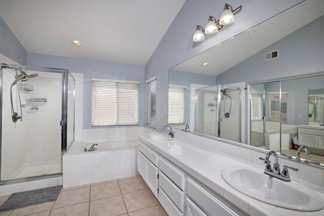 Building Photo - 29720 Gracilior Dr