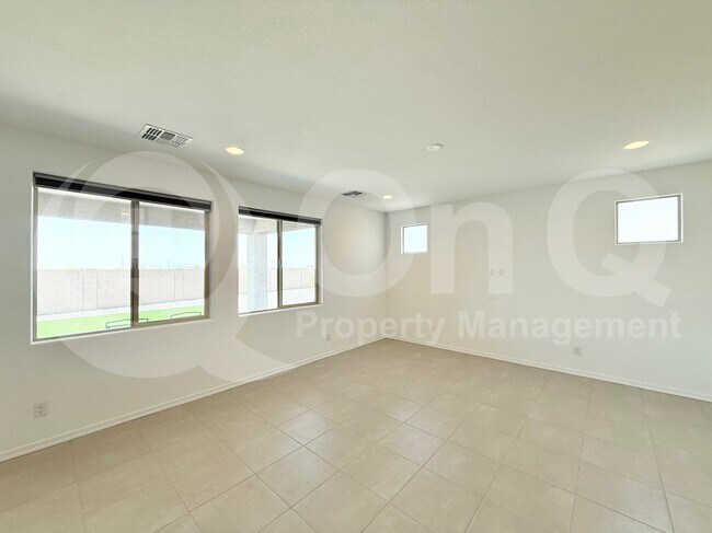 Building Photo - 11216 S 56th Ln