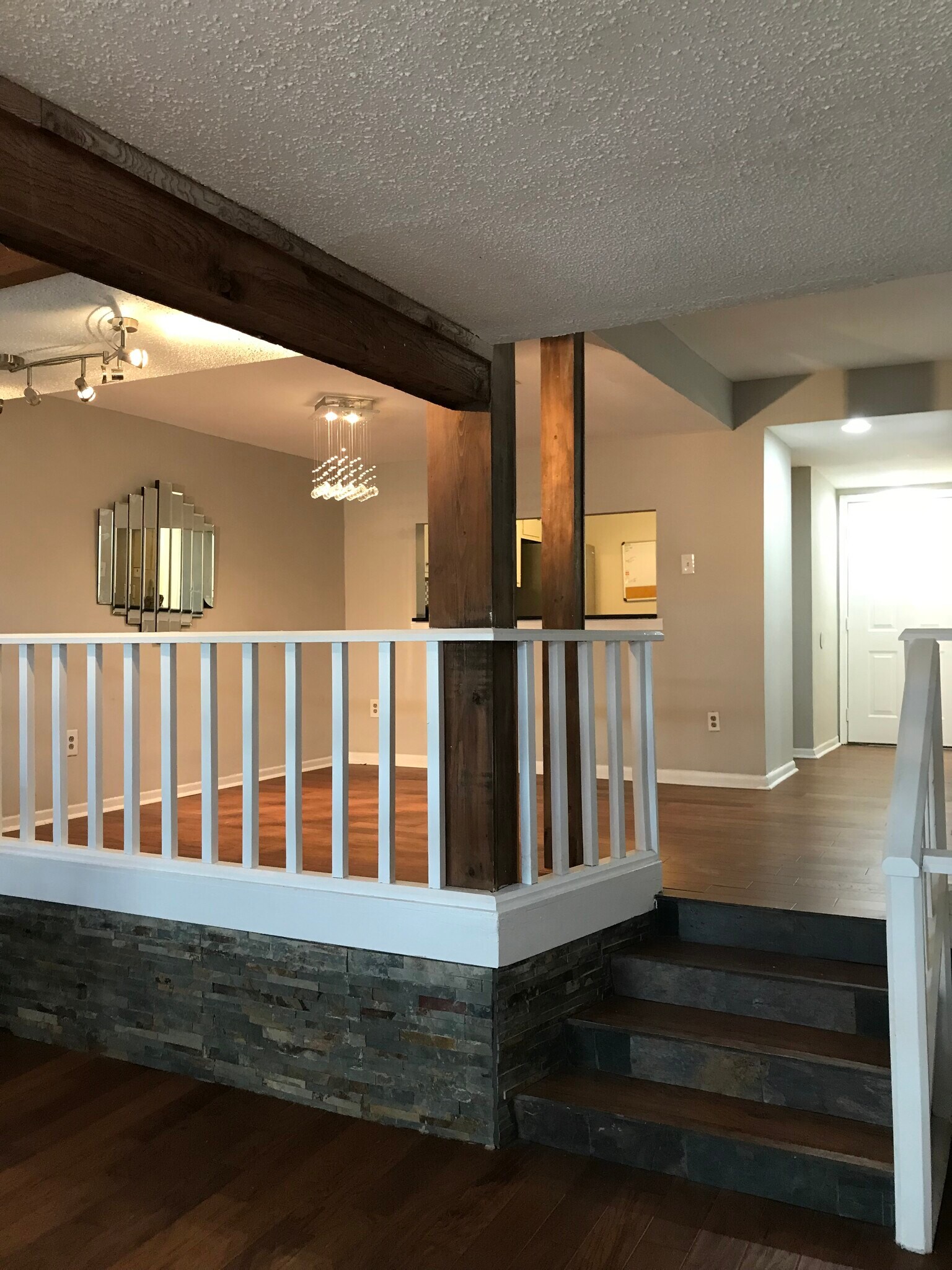 Building Photo - 5622 Clarke Address