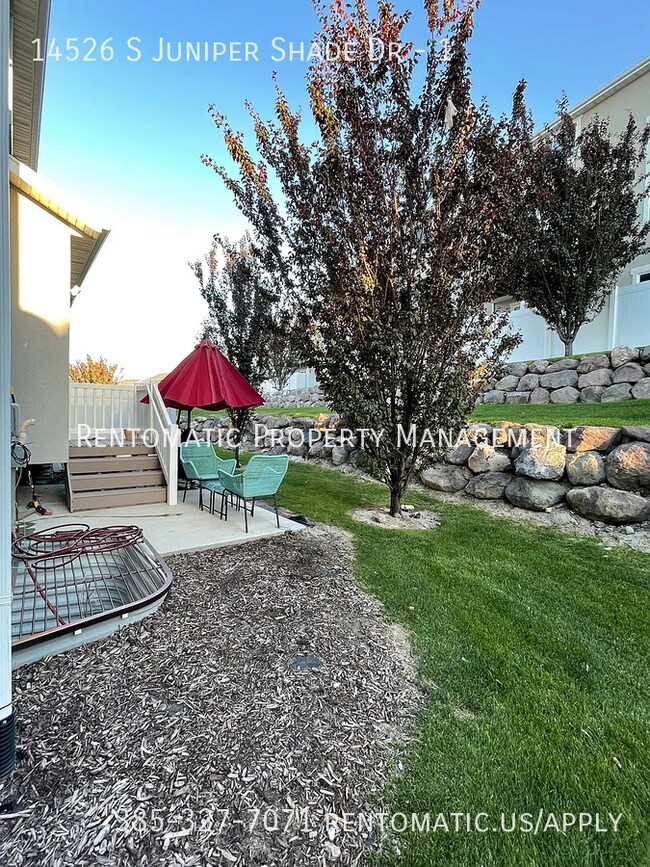 Building Photo - 14526 Juniper Shade Dr