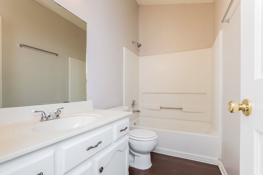 Building Photo - 7409 Dunbarton Dr