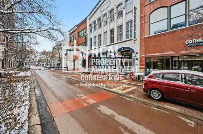 Building Photo - 125 S Kalamazoo Mall