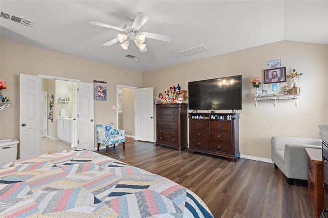 Building Photo - 2334 Caprock Pl