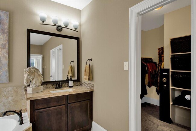 Building Photo - 16702 Radiant Lilac Trail