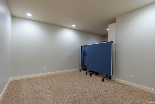 Building Photo - 1532 S Andrew Cir