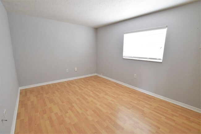 Building Photo - 2502 Kilgore St