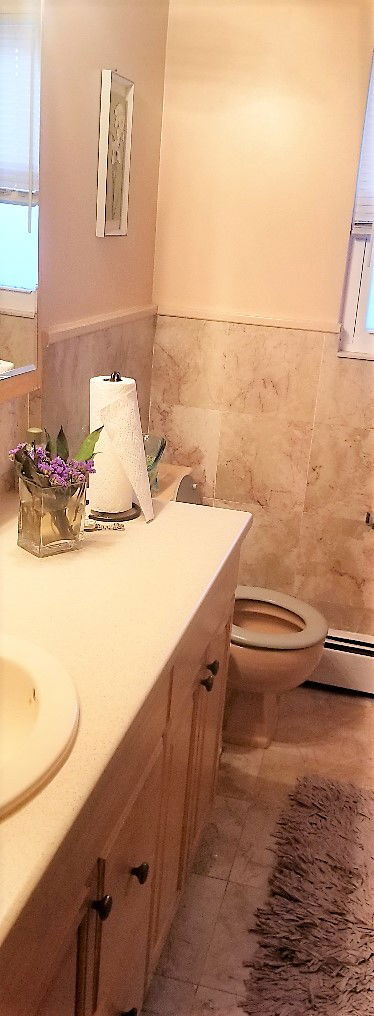 Building Photo - 412 Commercial Ave