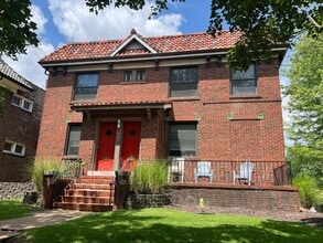 Building Photo - 1101 Ralph Terrace