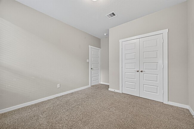 Building Photo - 28611 Hannahs Harbor Ln