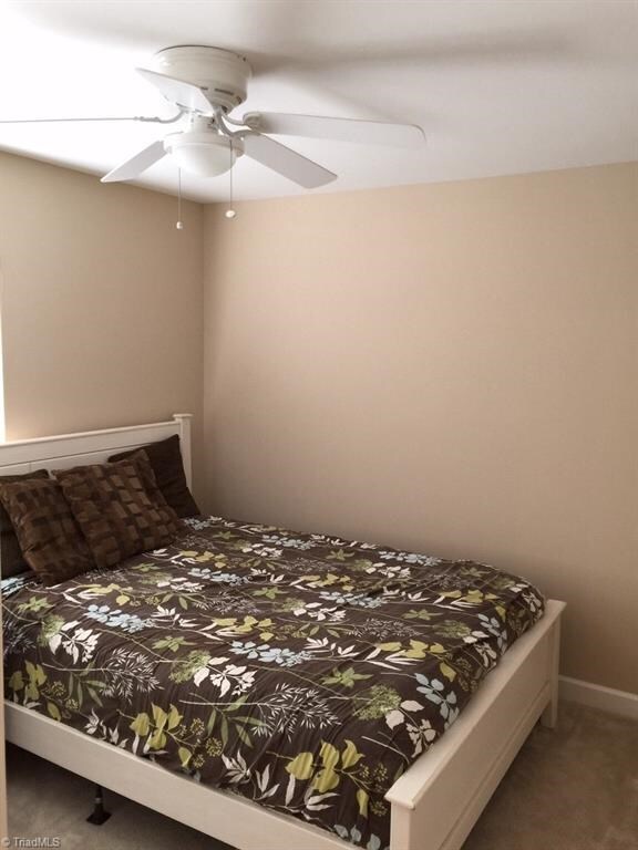 Home unfurnished, pictures for illustration purpose only - 4011 Tarrant Trace Cir