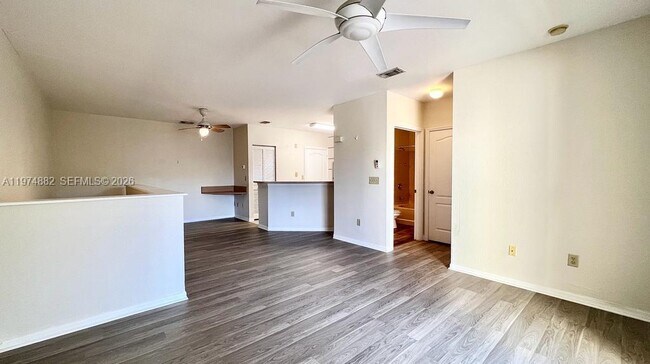 Building Photo - 120 SW Peacock Blvd