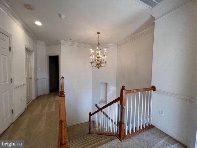 Building Photo - 15808 Buxton Pl