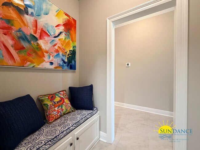 Building Photo - Custom-crafted details shine throughout this stunning 3-bedroom home in Magnolia at the Bluffs in...