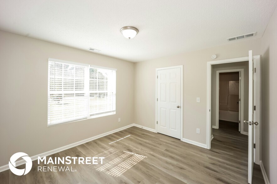 Building Photo - 134 Mineral Springs Ln