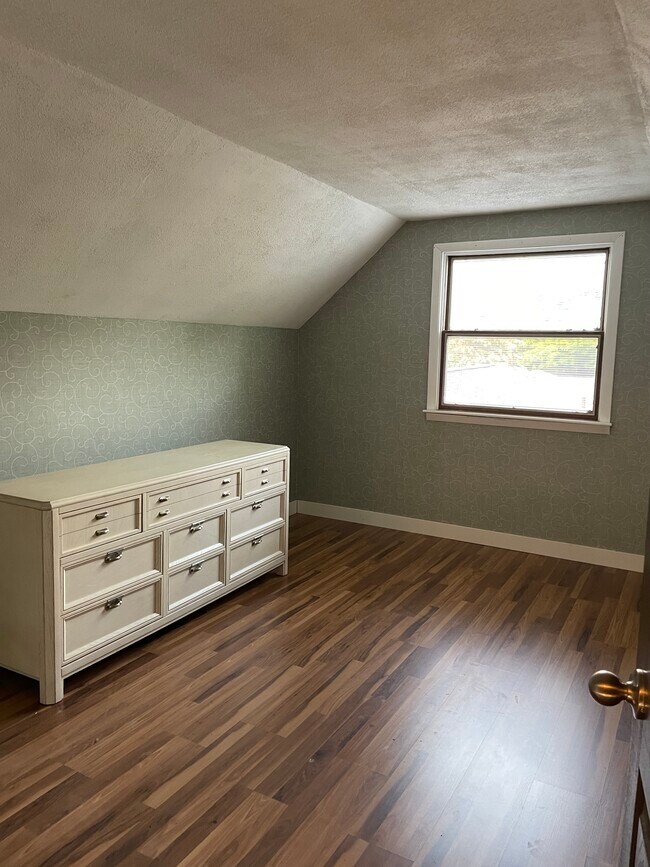 Upstairs bedroom 2 of 2 (Furniture not included) - 6962 Adaside Dr SE