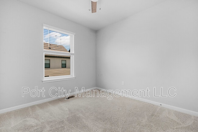 Building Photo - 4322 Roland Heights Ave