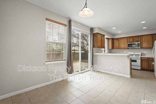 Building Photo - 3988 Dominus Dr