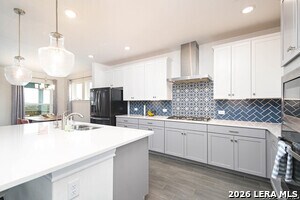 Building Photo - 25302 Donahue Dr