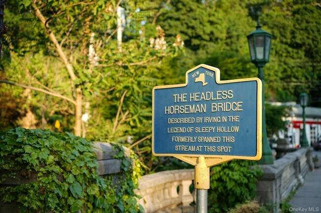 Building Photo - 147 Beekman Ave