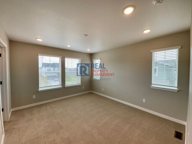 Building Photo - 21042 E 63rd Dr