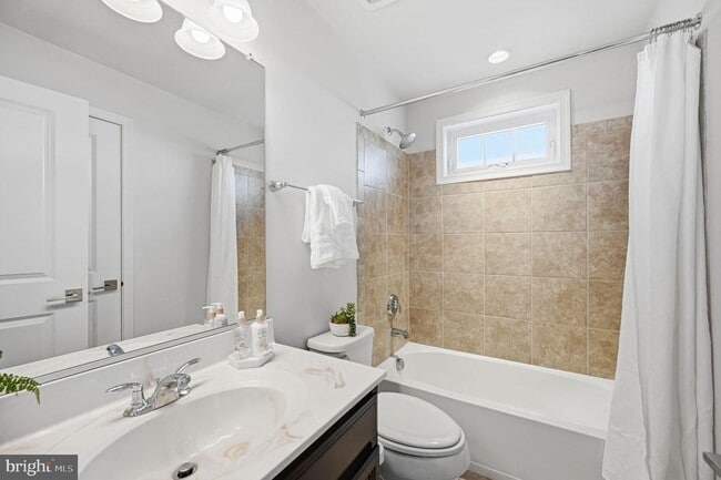 Building Photo - 23445 Millville Woods Square