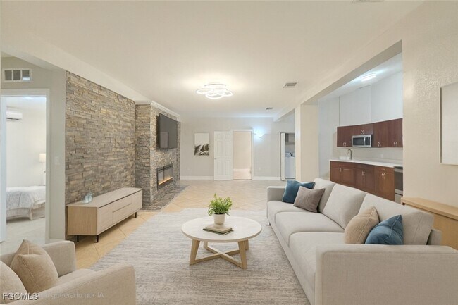 Building Photo - 1507 East 9th Street