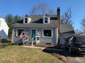 Building Photo - 8 Morse Pl