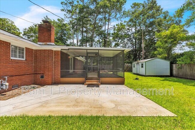 Building Photo - 2009 Bacon Park Dr