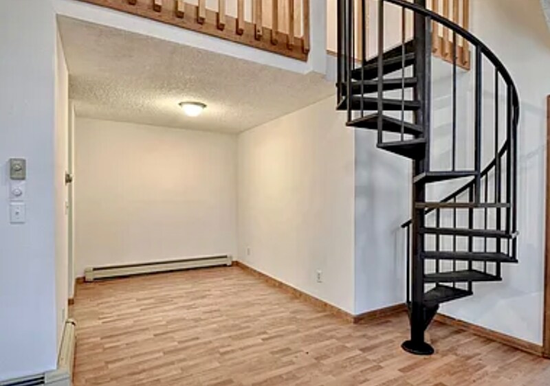 Building Photo - 22 Fox Ridge