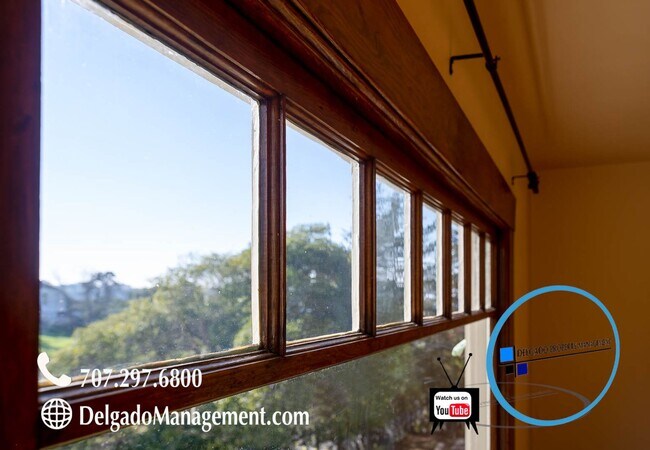 Building Photo - Vallejo Saint Vincent Hill historic home