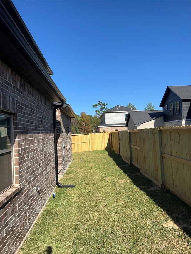 Building Photo - 2511 Martinas Ct