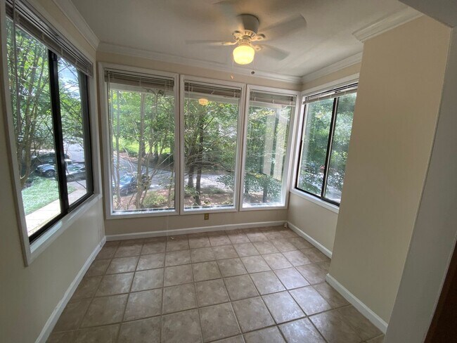 Building Photo - 5005 Wingate Way